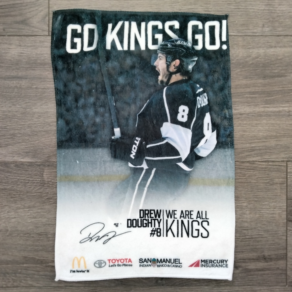 Drew Dought #8 Rally Towel LA Kings * GO KINGS GO! Size 11" x 17.5"